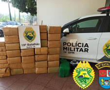 Carro com mais de 500 quilos de maconha é encontrado pela PM estacionado em Guaíra