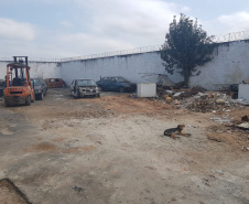 Quase 140 veículos são retirados do pátio da Delegacia de Campo Largo 