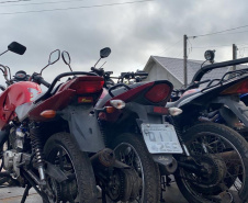 Desmanche com sete motos furtadas é descoberto pelo BPGd em Piraquara, na RMC