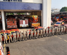 Bombeiros do Paraná completam dez dias de combate a incêndios no Pantanal