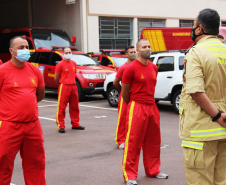 Paraná envia nova equipe de bombeiros para o Pantanal