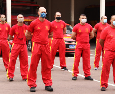 Paraná envia nova equipe de bombeiros para o Pantanal