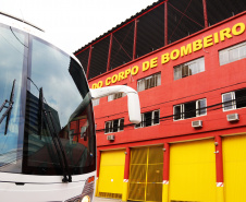 Paraná envia nova equipe de bombeiros para o Pantanal