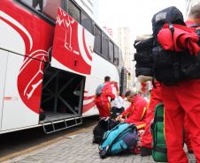 Paraná envia nova equipe de bombeiros para o Pantanal