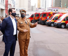  Governador entrega 15 novas viaturas para o Corpo de Bombeiros