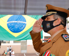  Governador entrega 15 novas viaturas para o Corpo de Bombeiros