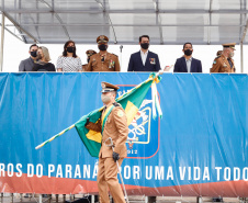  Governador entrega 15 novas viaturas para o Corpo de Bombeiros