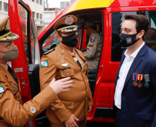  Governador entrega 15 novas viaturas para o Corpo de Bombeiros