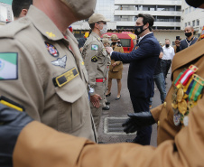  Governador entrega 15 novas viaturas para o Corpo de Bombeiros