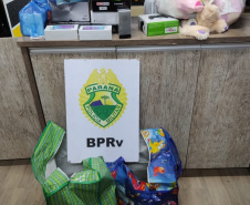 BPRv apreende produtos contrabandeados e recuperaram dois veículos em diferentes regiões do Paraná