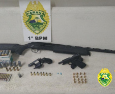  PM de Ponta Grossa flagra festa com armas de fogo e apreende maconha durante abordagem no fim de semana 