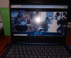Tecnologia garante educação de presos no Paraná