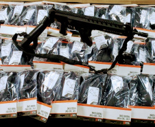  BOPE entrega 50 novas bandoleiras para policiais da Rondas Ostensivas de Natureza Especial (RONE) 