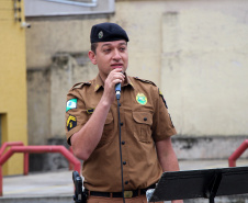 Banda de Música da PM faz apresentação em comemoração ao Dia do Professor em Curitiba