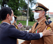 Policiais militares são homenageados durante solenidade em comemoração aos 52 anos do 13º Batalhão em Curitiba