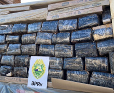  Em meio a carga de móveis, PM encontra 4,7 toneladas de maconha em Toledo; a apreensão é a maior do BPRv neste ano 
