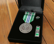 Secretário coronel Marinho recebe medalhas da Defesa Civil e da Casa Militar  