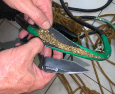 SOE apreende menor tentando arremessar drogas para dentro da PEF II