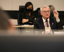  No Paraná, Senasp ouve experiências e demandas de Secretarias da Segurança Pública e polícias Militares e Civis dos estados do Sul 