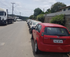Segurança Pública e Polícia Civil removem 79 veículos que estavam parados na Delegacia de Campina Grande do Sul