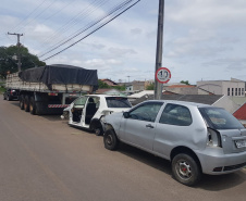 Segurança Pública e Polícia Civil removem 79 veículos que estavam parados na Delegacia de Campina Grande do Sul
