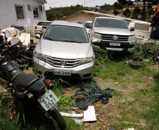 Segurança Pública e Polícia Civil removem 79 veículos que estavam parados na Delegacia de Campina Grande do Sul