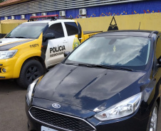 Em situações distintas, BPRv recupera carro e apreende caminhão carregado com contrabando no oeste do Paraná