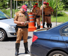 Acidentes, mortes e feridos caem pela metade em rodovias estaduais do Paraná no feriado de Natal 