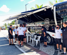 PCPR instala Delegacia Móvel na Praia Central em Guaratuba