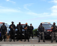 Operação policial conjunta resulta em prisões, apreensão de drogas e armas