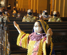 Banda de Música da PM faz Live de natal na Catedral Basílica Menor de Curitiba
