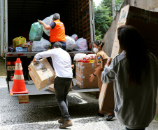 Mais de 1,5 mil brinquedos arrecadados pela Segurança Pública são entregues ao projeto Natal Voluntário