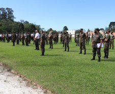 Mais de 1,5 mil casas da Capital e RMC recebem caixas d’água graças à parceira entre forças de segurança, Exército e Sanepar