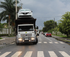 Em quatro dias, Segurança Pública retira cerca de 350 veículos de pátios de delegacias do litoral