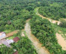 Secretário da Segurança Pública sobrevoa áreas afetadas pelas chuvas no litoral (PR)