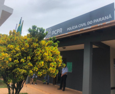 Sesp e Polícia Civil entregam delegacia à população de Ibiporã, no Norte do estado