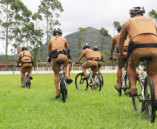 Policiais militares passam por capacitação de ciclopatrulhamento no Litoral