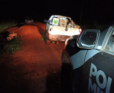 Durante patrulhamento, BPFron encontra dois veículos carregados com cigarros contrabandeados no oeste do Paraná