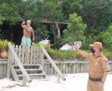 Comerciantes e turistas aprovam policiamento preventivo na Ilha do Mel