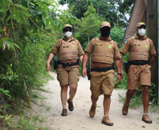 Comerciantes e turistas aprovam policiamento preventivo na Ilha do Mel