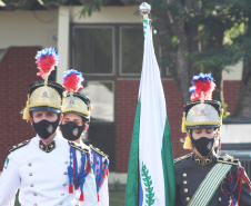 Profissionais de segurança pública são homenageados pelo ministro André Mendonça na APMG, em São José dos Pinhais