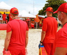 Corpo de Bombeiros forma nova turma de guarda-vidas militares