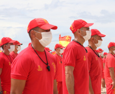 Corpo de Bombeiros forma nova turma de guarda-vidas militares