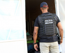 PM cumpre mandados judiciais no Litoral e encaminha dois homens por tráfico durante a Operação Vida
