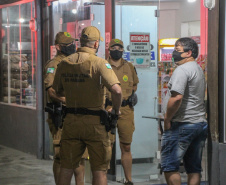 Policiais dispersaram 96 aglomerações na terça-feira