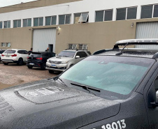 Polícia Civil flagra cassino clandestino com aglomeração na RMC