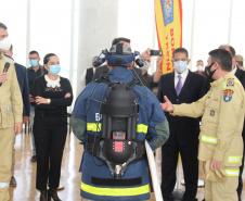 Corpo de Bombeiros do Paraná recebe simulador para treinamentos virtuais