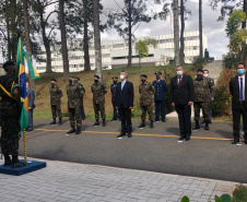 Secretário da Segurança Pública recebe medalha do Exército Brasileiro