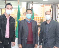 Secretário recebe visita do prefeito de Piên