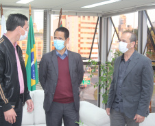 Secretário recebe visita do prefeito de Piên